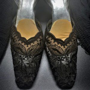 STUART WEITZMAN_BLACK LACE HEEL